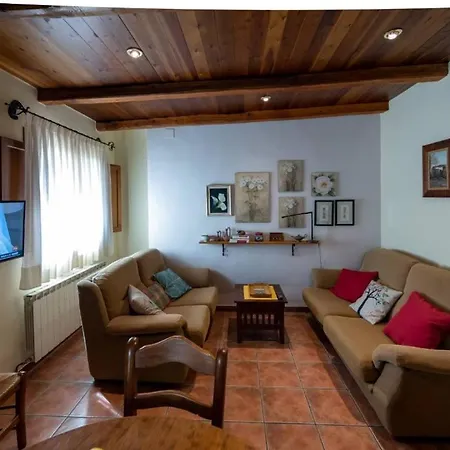 Casa La Tejeria * Bronchales